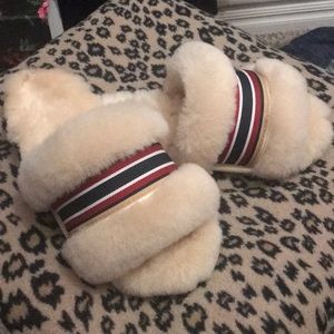 New without box Emu Australia striped slippers